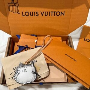 Louis Vuitton LV Cat Bag Charm Grace Coddington collection
